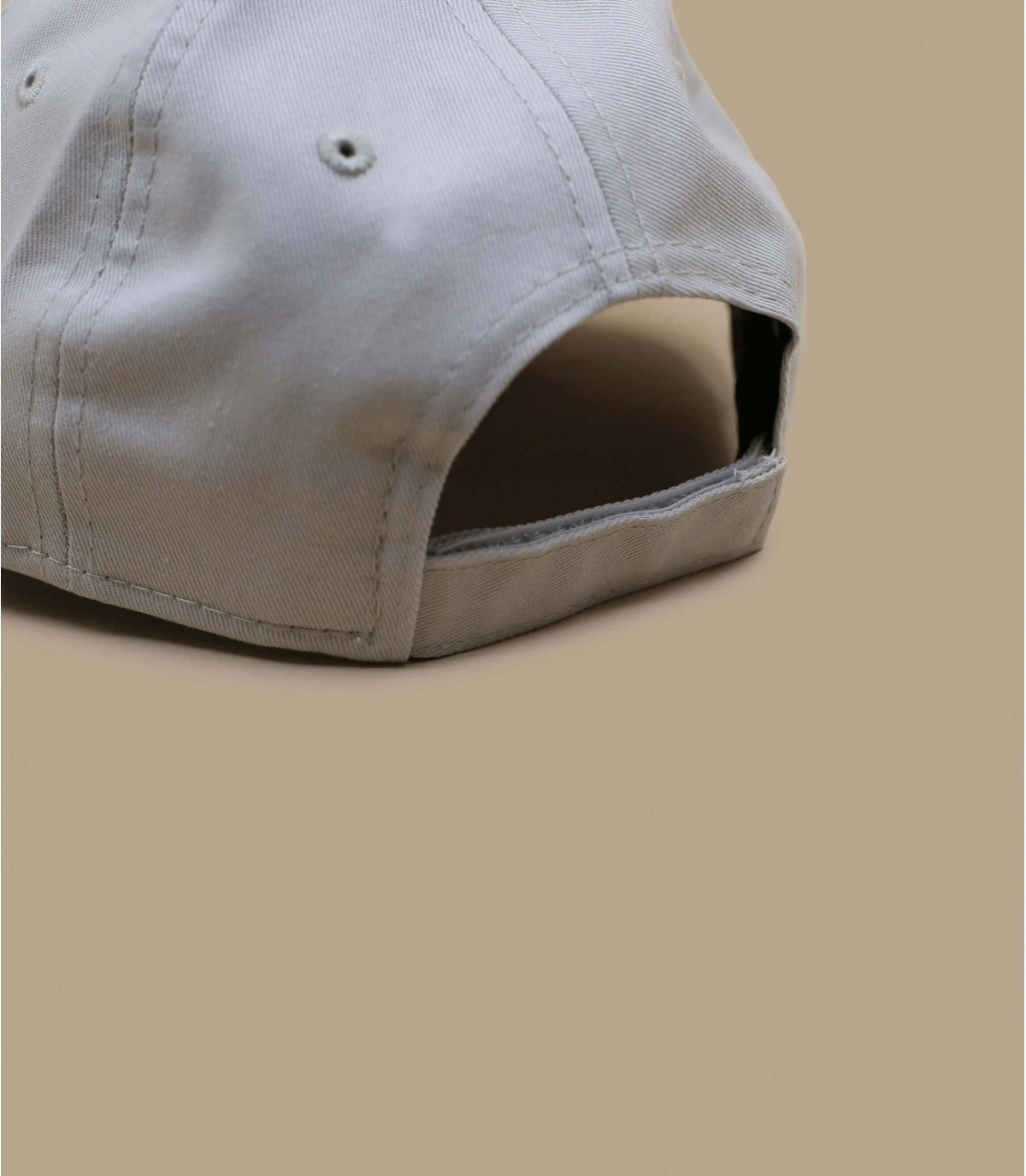 NEW ERA Casquette Baby League Ess 940 NY Stone Toffee 6 NEW ERA Casquette Baby League Ess 940 NY Stone Toffee – Image 4