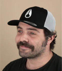 NIXON Casquette Iconed Trucker Black White