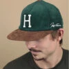 HUF Corduroy Classic H Strapback Forest Green 1 HUF Corduroy Classic H Strapback Forest Green -Chapeaux À La Mode corduroy classic h strapback forest green