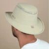 Tilley LTM5 Airflo Khaki Olive -Chapeaux À La Mode ltm5 airflo khaki olivechapeau20respirant20LTM520Tilley20LTM520Airflo20khaki20olive