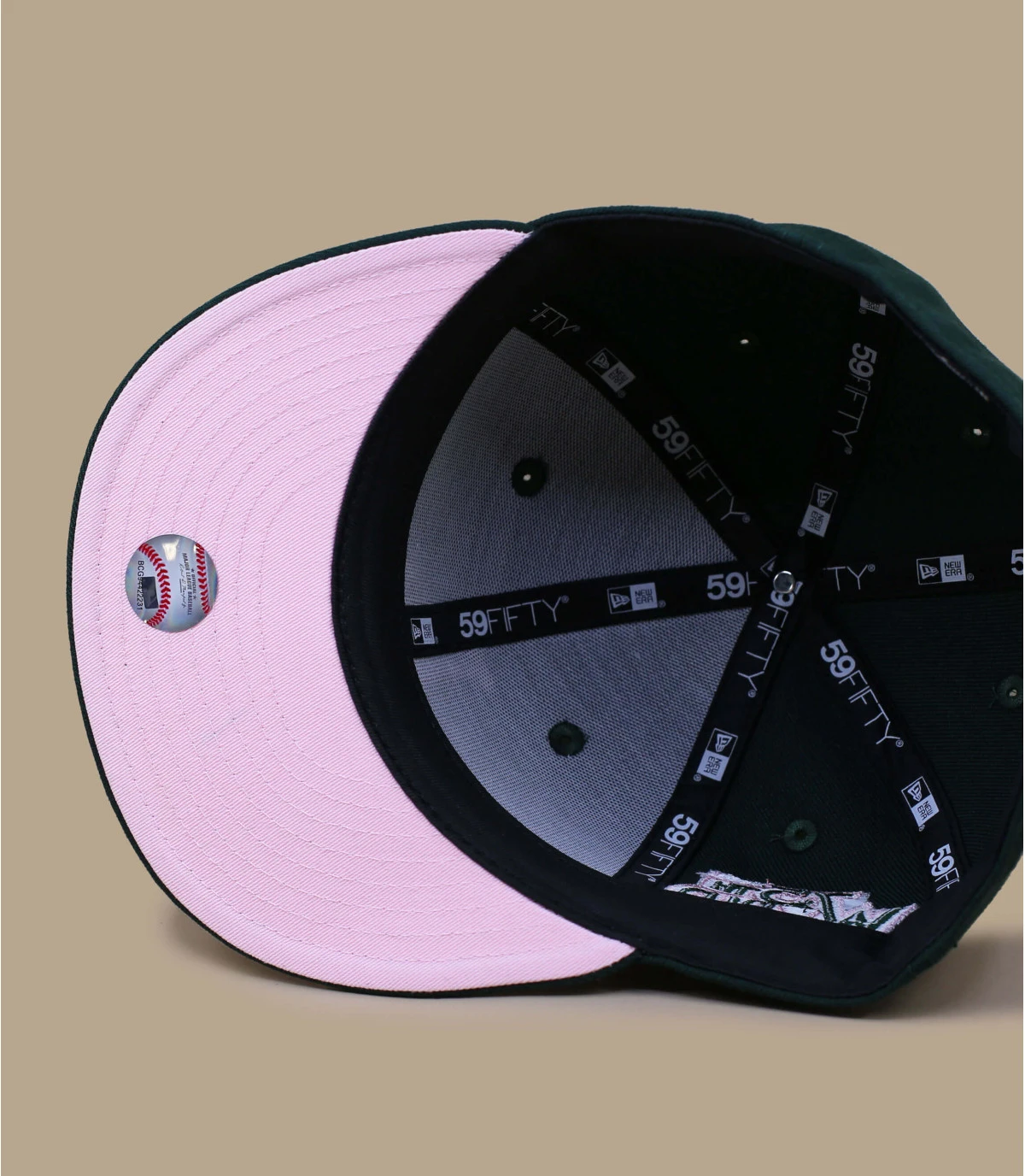 NEW ERA Side Patch 5950 LA Green & Pink 8 NEW ERA Side Patch 5950 LA Green & Pink – Image 6