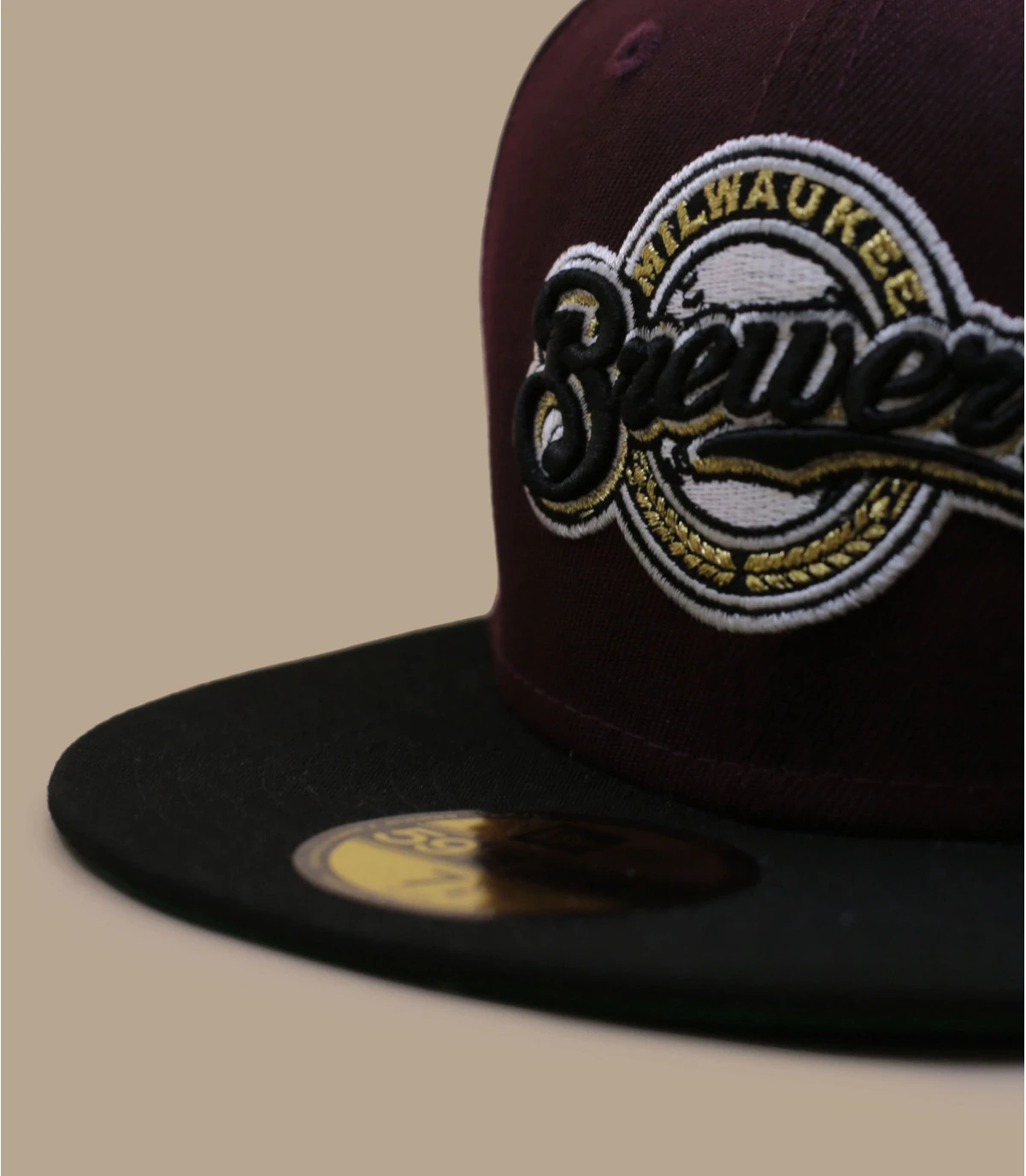NEW ERA Side Patch 59Fifty Milwaukee Brewers Marron Black 5 NEW ERA Side Patch 59Fifty Milwaukee Brewers Marron Black – Image 3