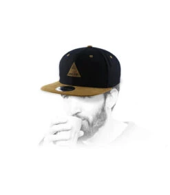 Snapback Boobs Alert Black Brown