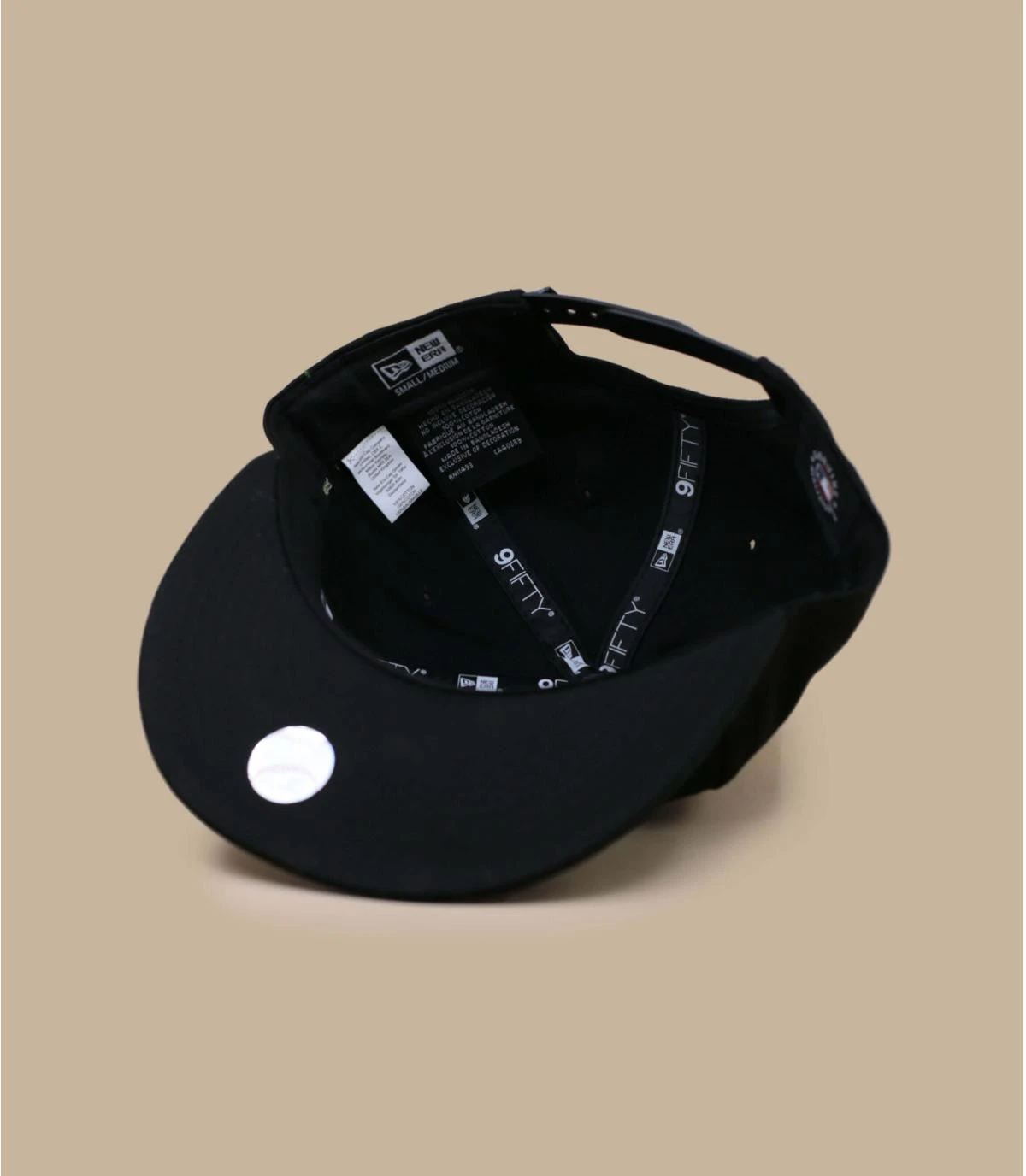 NEW ERA Snapback Flower 950 NY Black 8 NEW ERA Snapback Flower 950 NY Black – Image 6