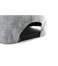 Snapback The Wall Grey Black -Chapeaux À La Mode snapback the wall grey blackWinter20is20here20Snapback20The20Wall20grey20black