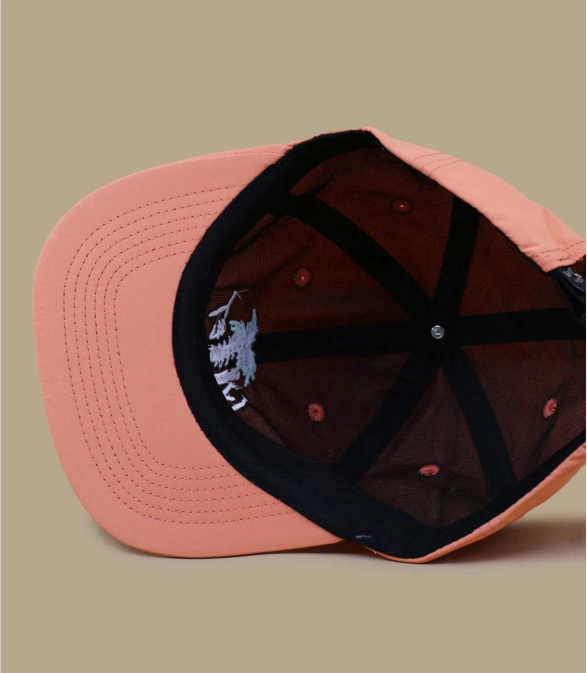 Summer Palm Nylon Coral 8 Summer Palm Nylon Coral – Image 6