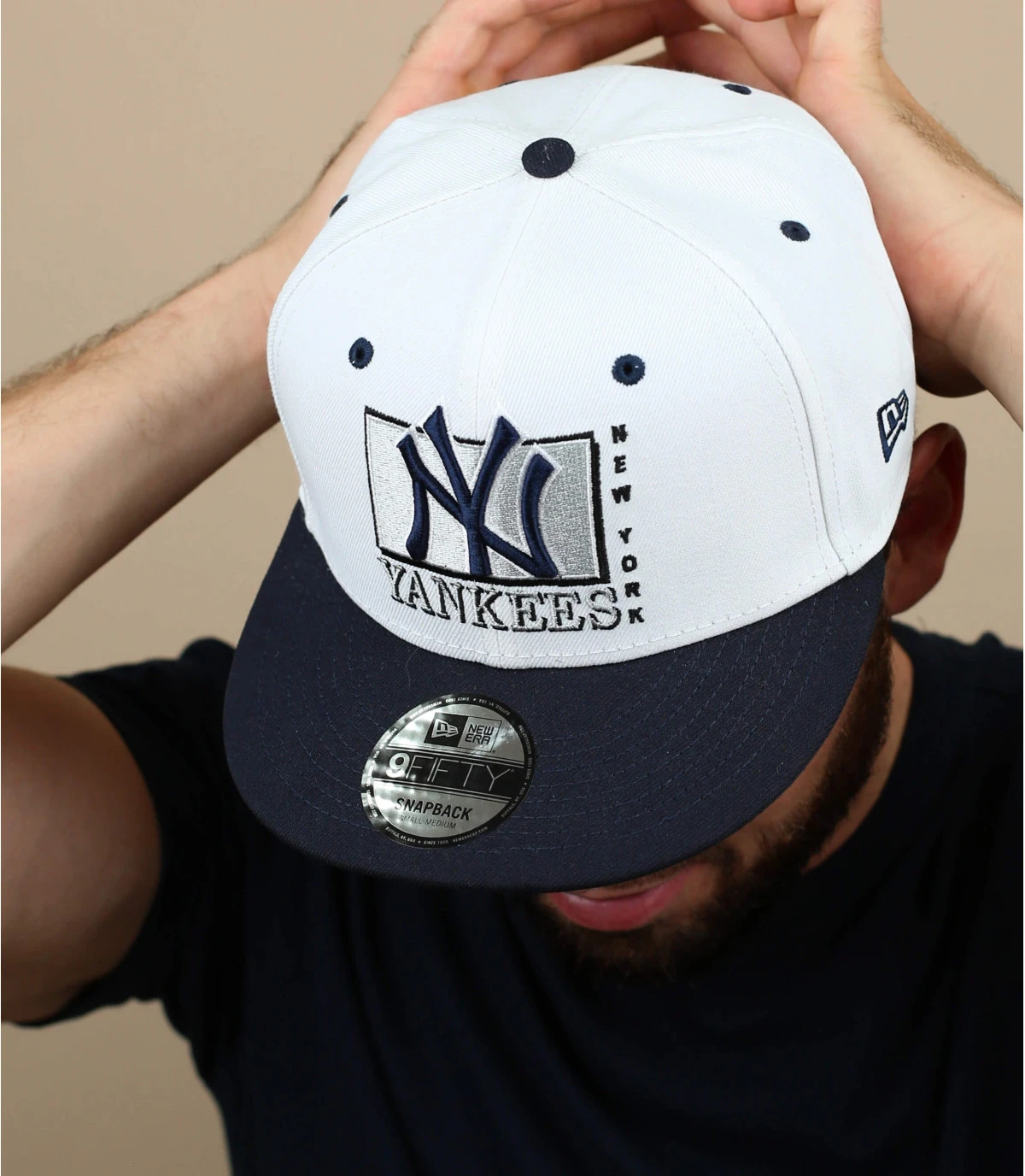 NEW ERA White Crown 950 NY 3 NEW ERA White Crown 950 NY